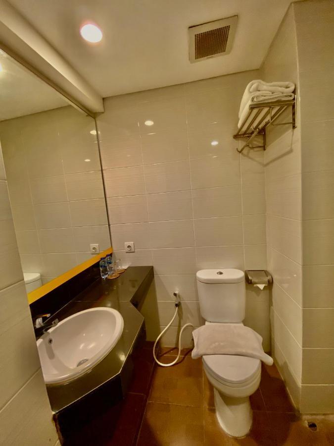 Sun Royal Hotel Кута Экстерьер фото